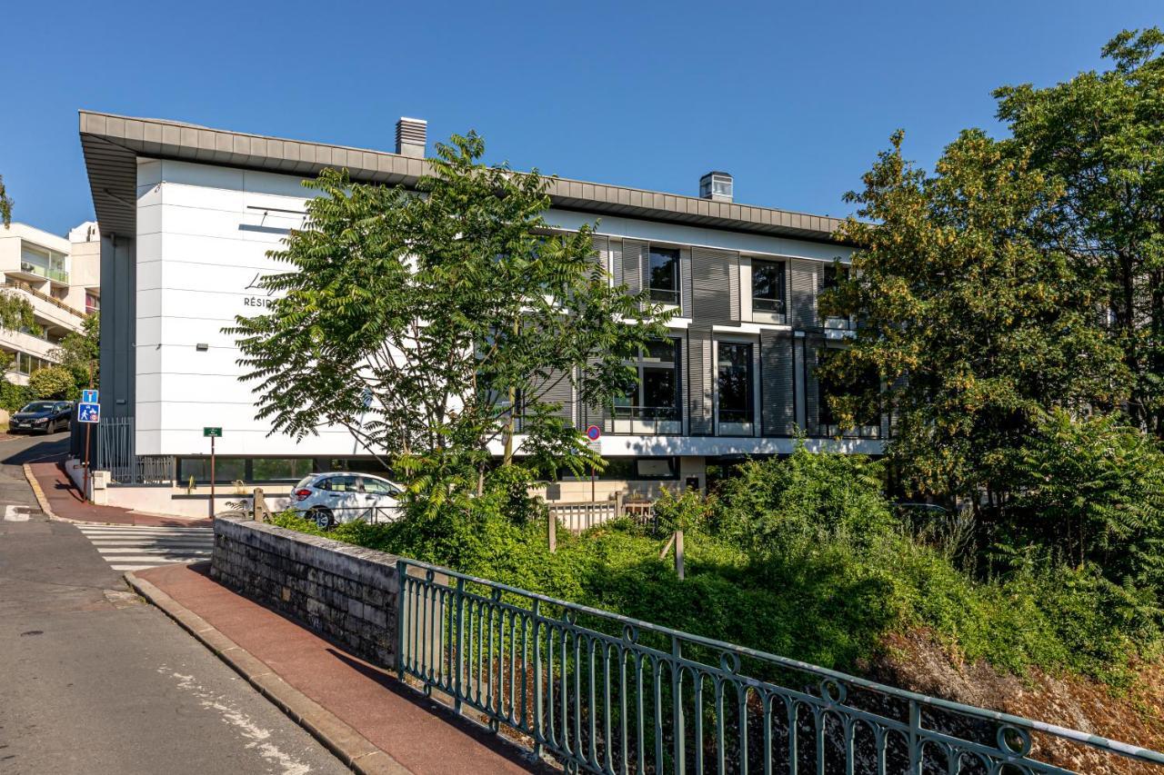 Les Jardins De St Cloud Aparthotel Saint-Cloud Exterior photo