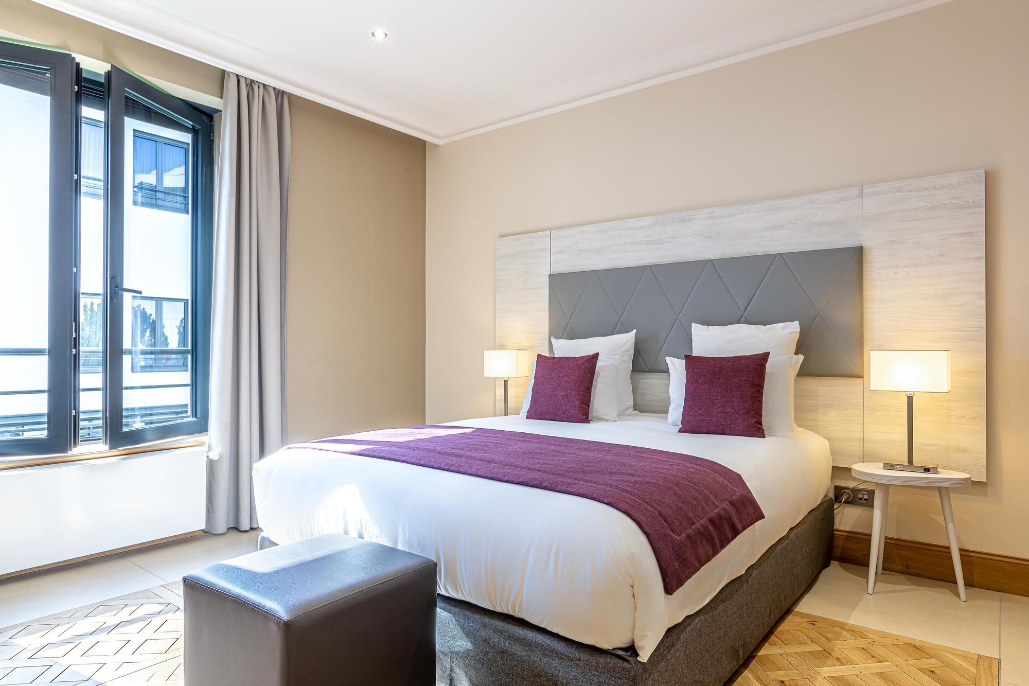 Les Jardins De St Cloud Aparthotel Saint-Cloud Exterior photo